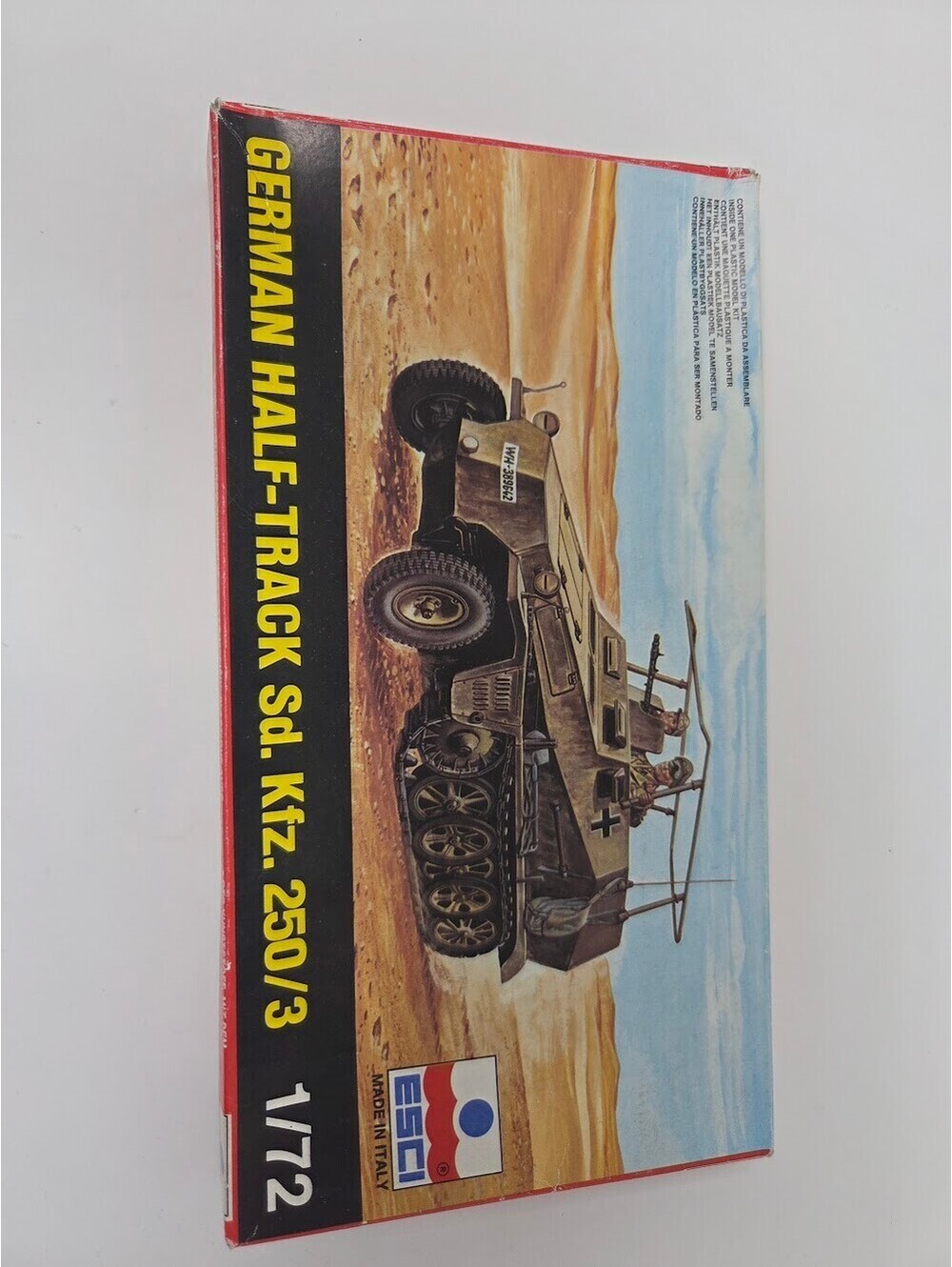 ESCI 1/72 German Half-Track Sd.Kfz.250/3 Plastic Model Kit 8027 Made in Italy
